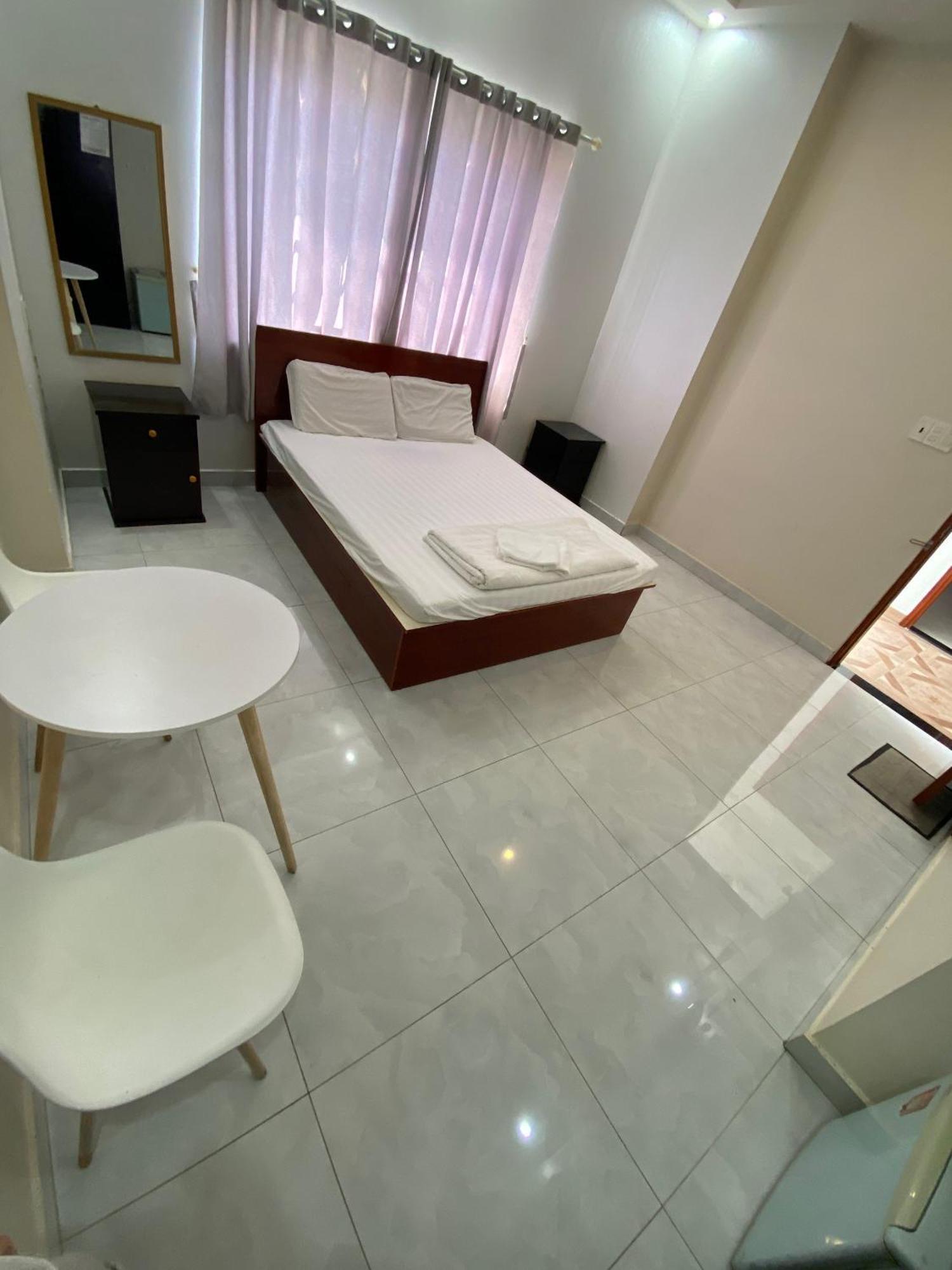 Phong Lan Guesthouse เจิวด๊ก ภายนอก รูปภาพ